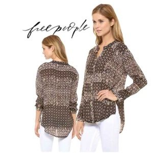 FREE PEOPLE Caravan Plaid &
Floral Boho Style Relaxed Fit 100% Rayon Top Sz XS